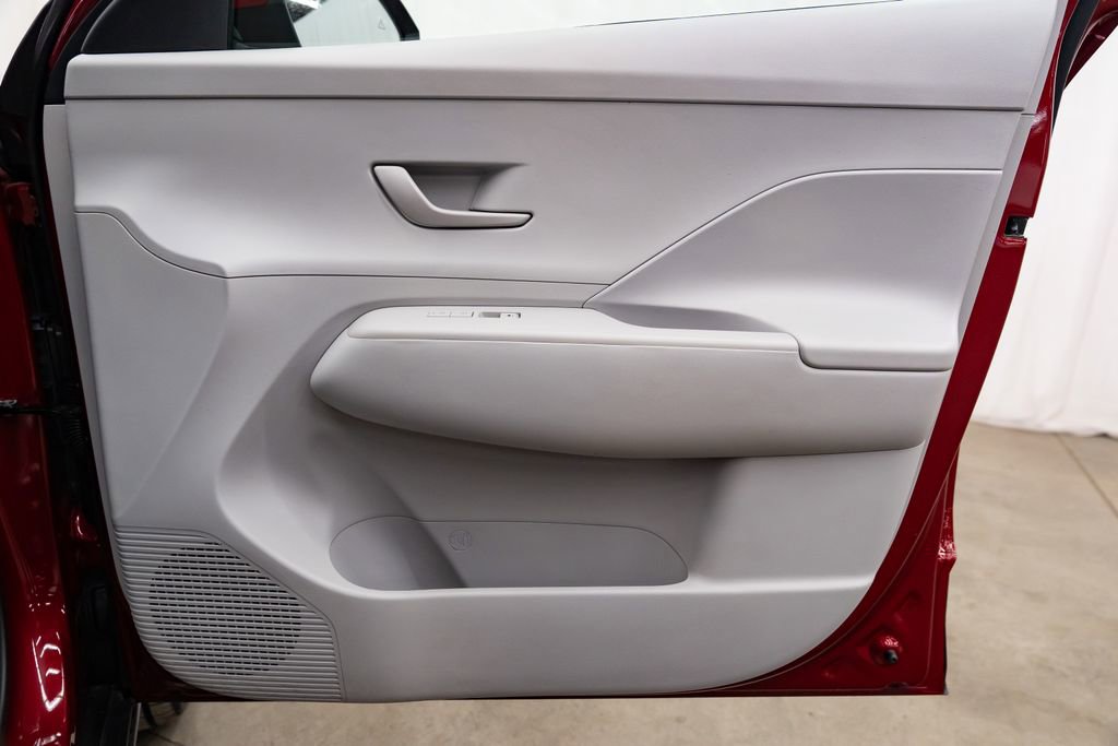 Used 2024 Hyundai Kona SEL image 26