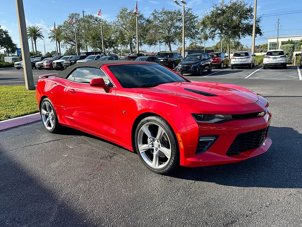 Used 2017 Chevrolet Camaro SS image 4