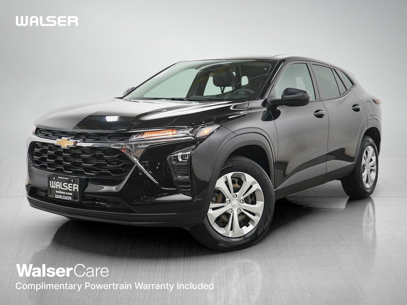 Used 2024 Chevrolet Trax LS FWD image 1