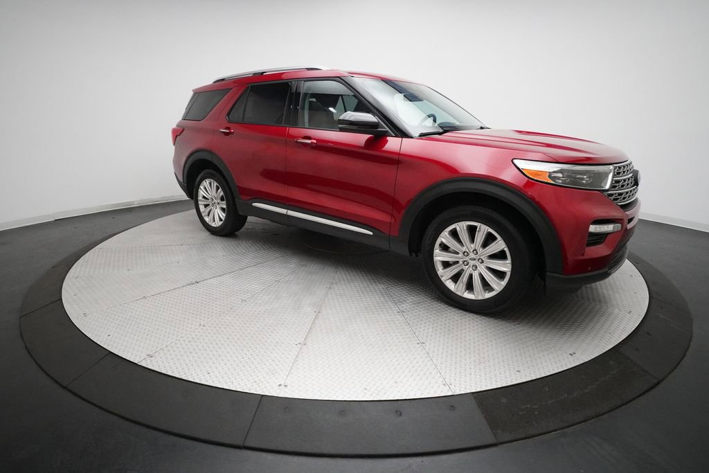 Used 2023 Ford Explorer Limited w/ Equipment Group 301A AWD/4WD image 37