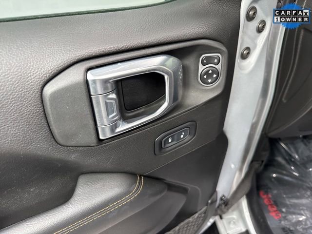 Used 2022 Jeep Wrangler Unlimited Sahara image 12