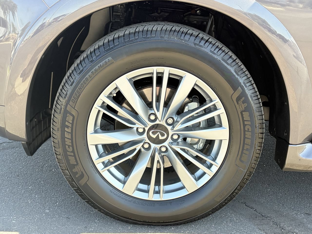 Used 2022 INFINITI QX80 Luxe w/ Cargo Package RWD image 9