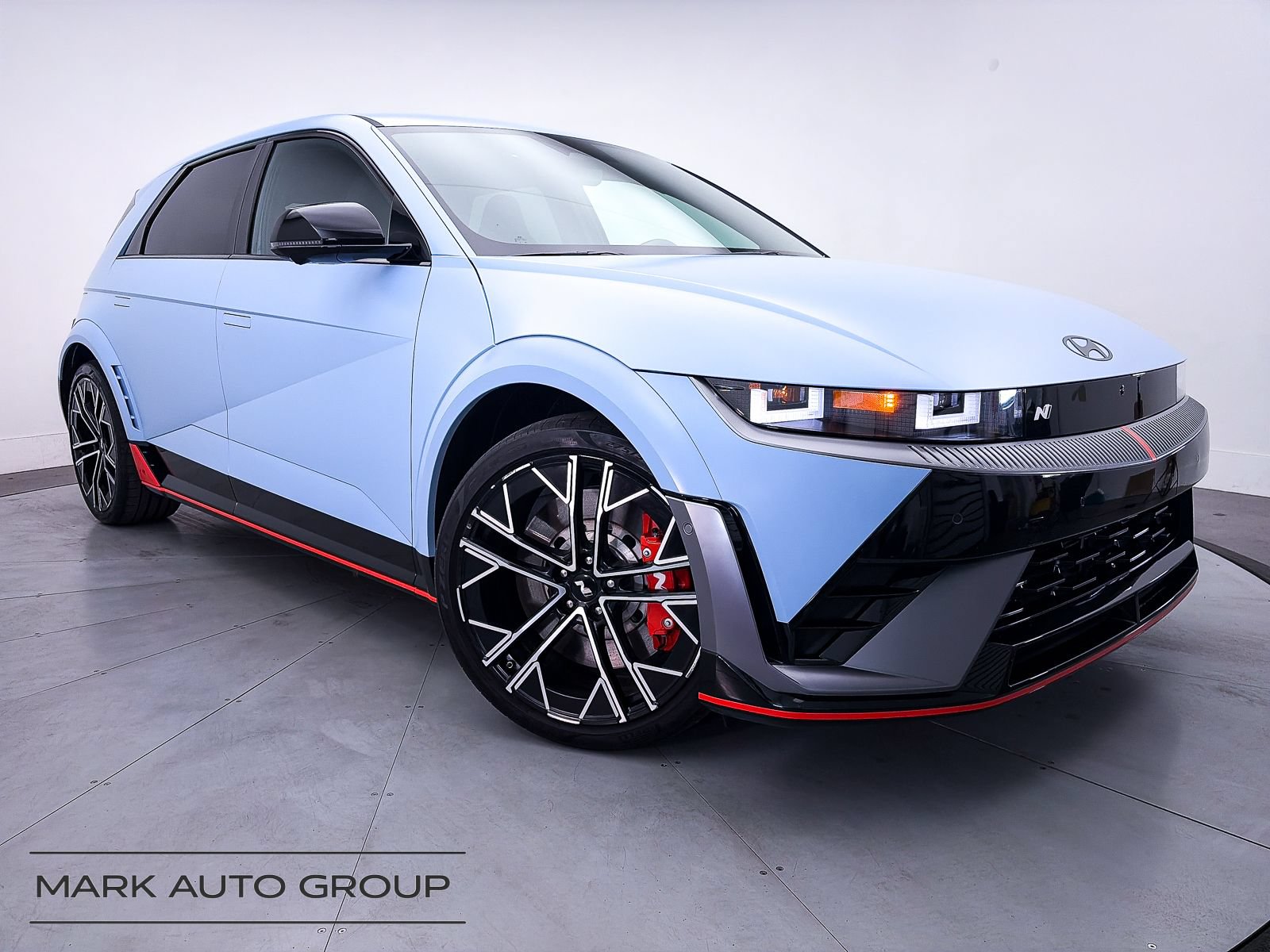 Used 2025 Hyundai Ioniq 5 N AWD/4WD image 1