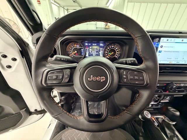 Used 2024 Jeep Gladiator Mojave image 12