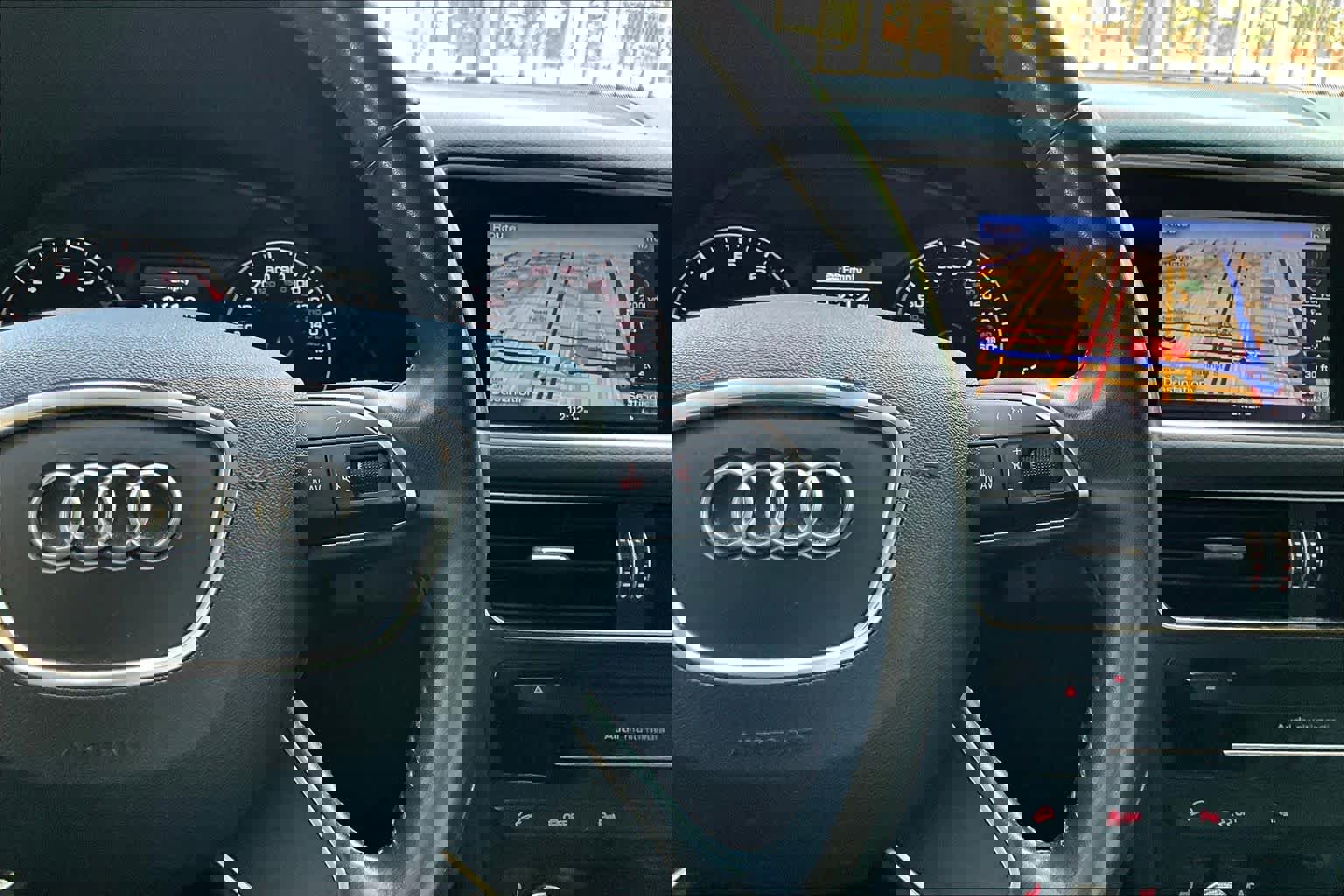 Used 2015 Audi Q5 2.0T Premium Plus w/ Technology Package image 24