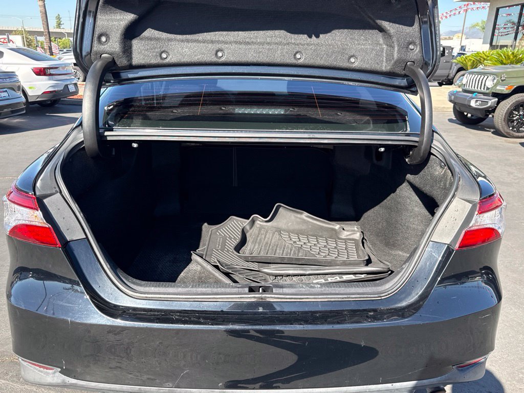 Certified 2019 Toyota Camry LE FWD image 15