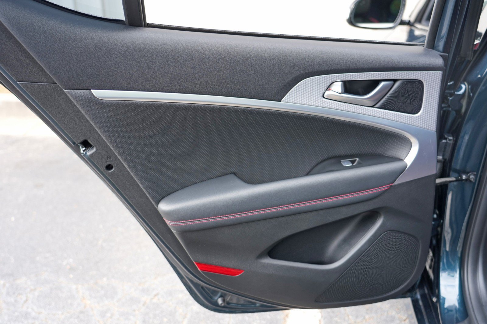 Used 2022 Genesis G70 3.3T w/ Sport Advanced Package RWD image 46