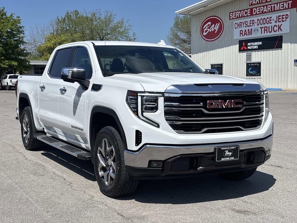 Used 2024 GMC Sierra 1500 SLT w/ SLT Premium Package AWD/4WD image 6