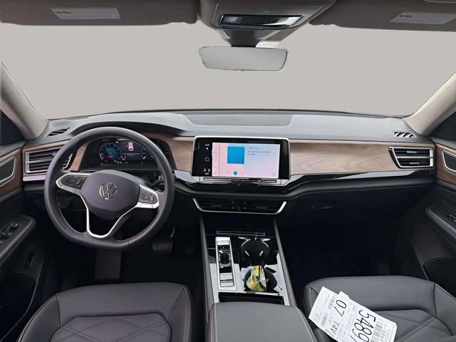 New 2026 Volkswagen Atlas SE image 4