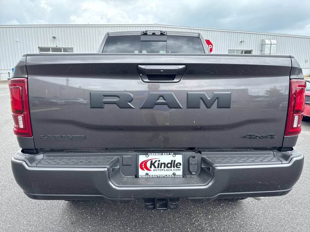 New 2026 RAM 2500 Laramie AWD/4WD image 35