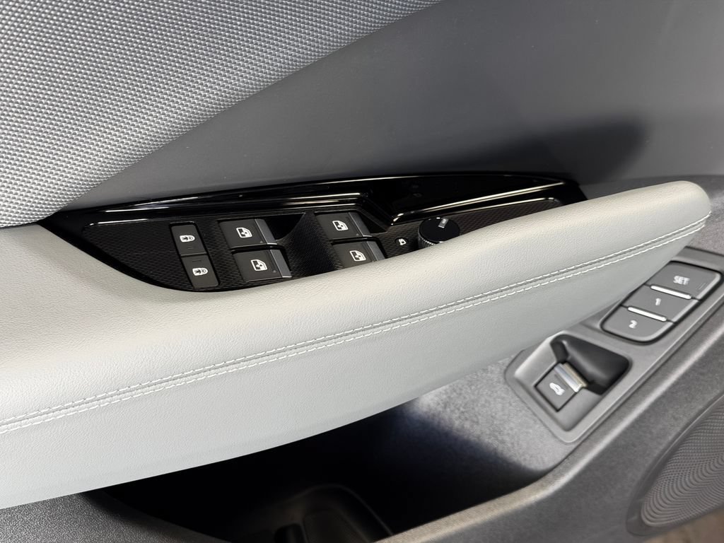 New 2026 Audi Q3 quattro 2.0T AWD/4WD image 22