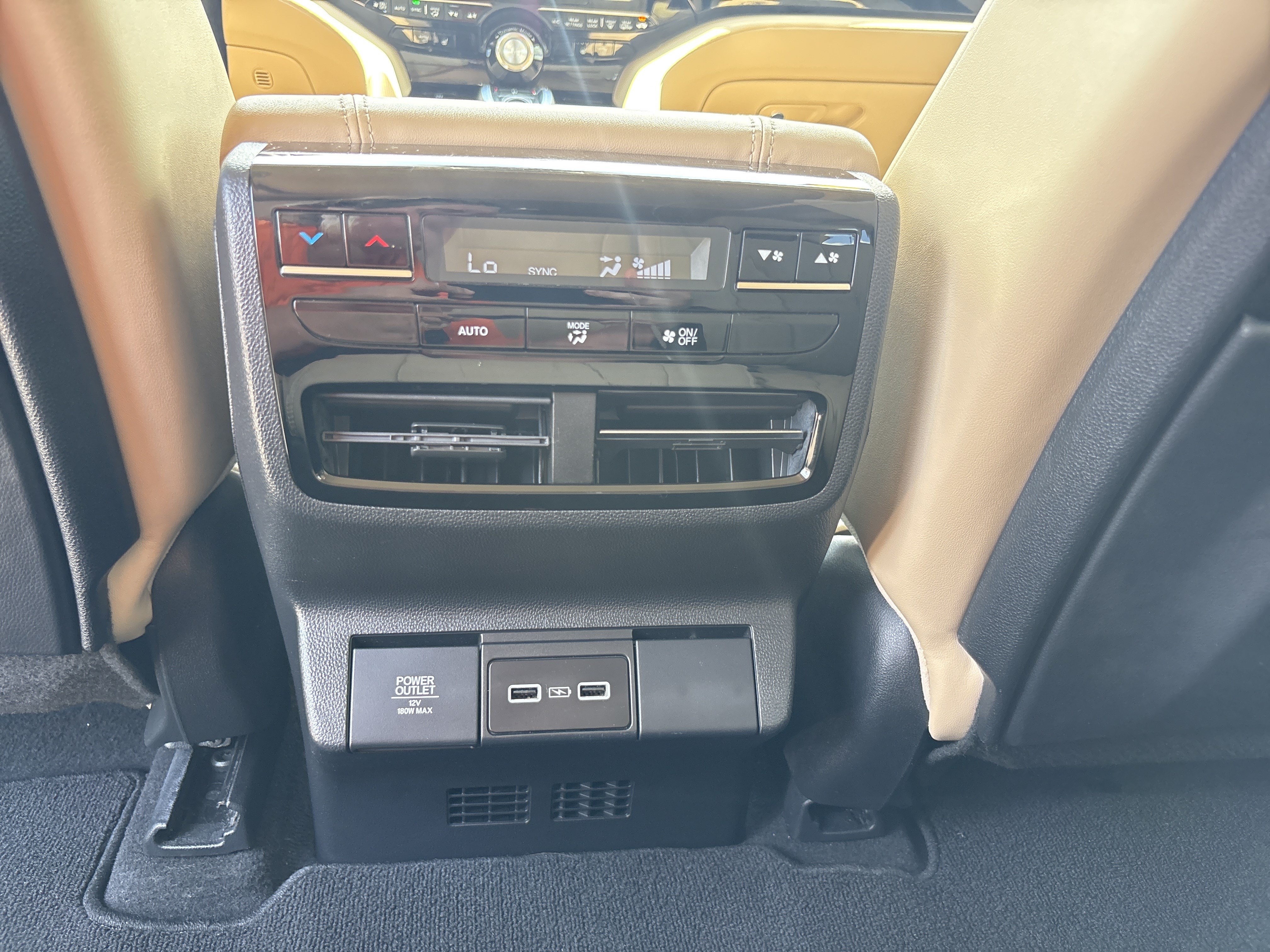 Used 2023 Acura MDX FWD w/ Technology Package image 12