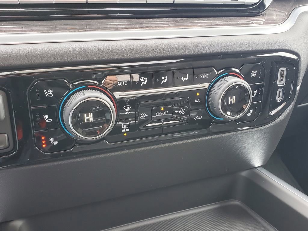 New 2026 Chevrolet Silverado 2500 LTZ w/ LTZ Premium Package image 24