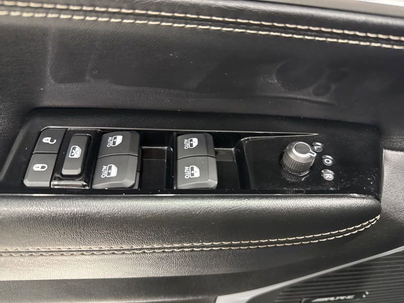 Used 2024 Jeep Wagoneer Series II image 26