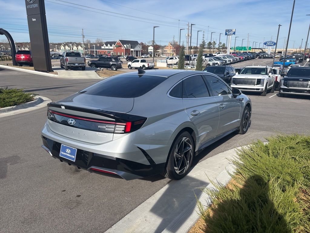 New 2026 Hyundai Sonata SEL FWD image 6