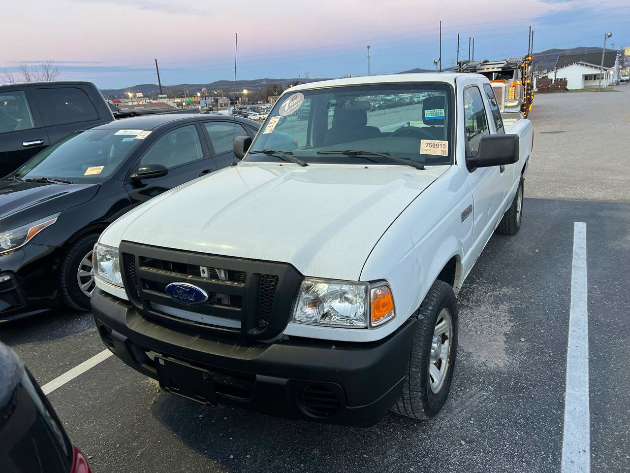 Used 2010 Ford Ranger XL RWD image 2