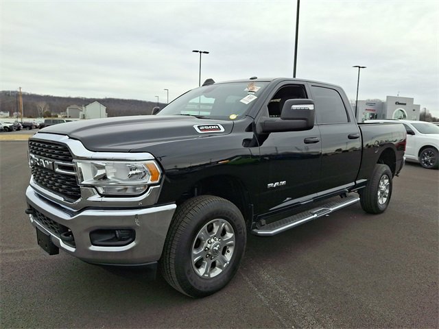 Used 2024 RAM 2500 Big Horn w/ Bed Utility Group image 3