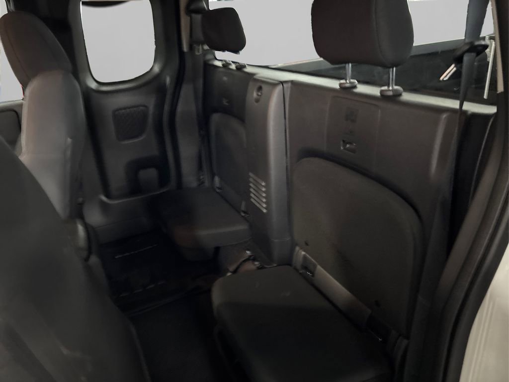 Certified 2025 Nissan Frontier S w/ S Utility Package image 18