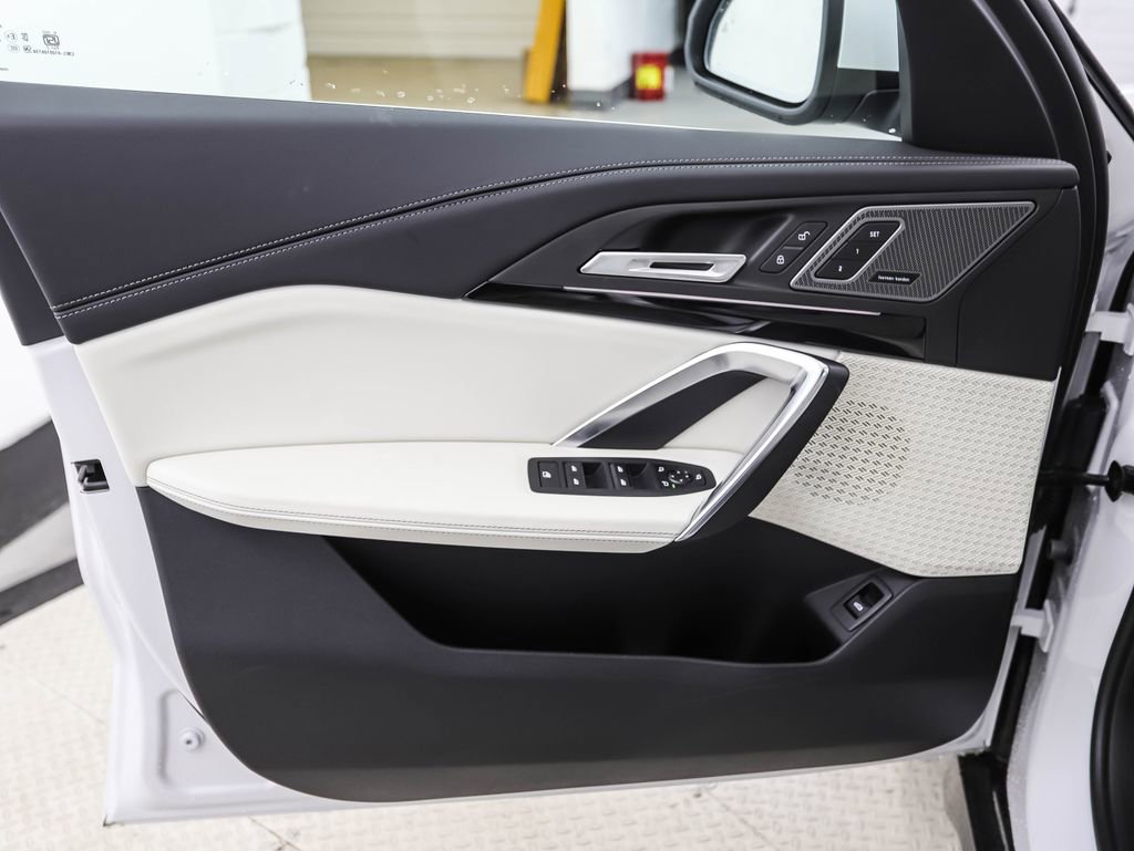 Used 2026 BMW X1 xDrive28i w/ Convenience Package image 10