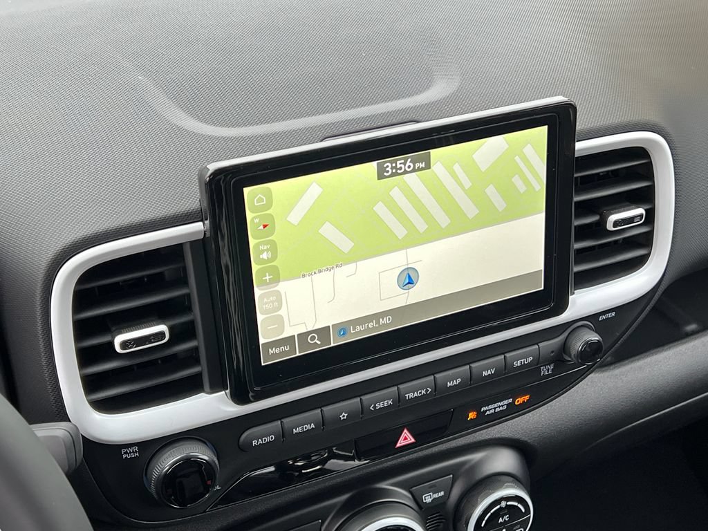 New 2025 Hyundai Venue Limited FWD image 12