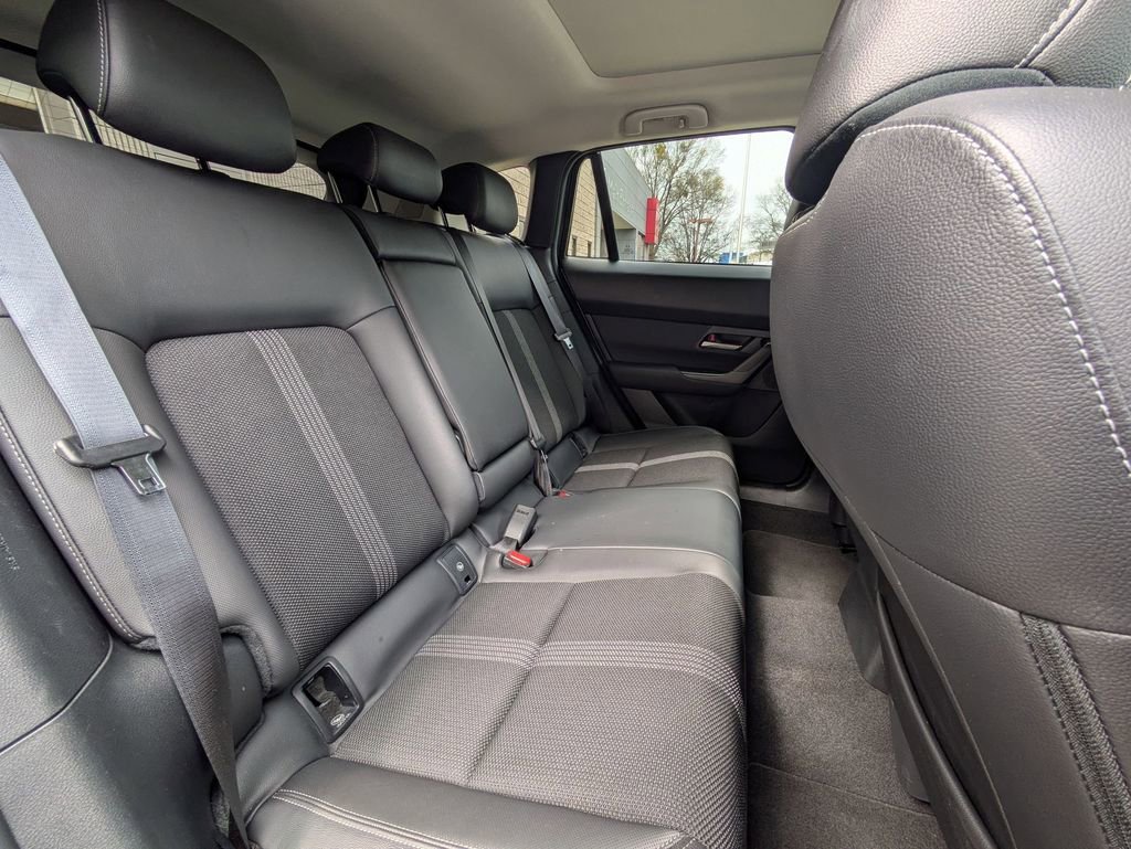 Used 2025 MAZDA CX-50 AWD 2.5 S w/ Premium Package image 27