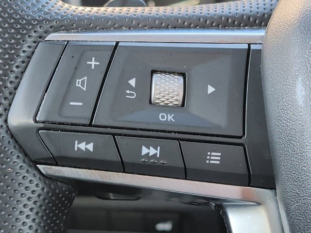 Used 2024 Mitsubishi Outlander SE Black Edition image 10