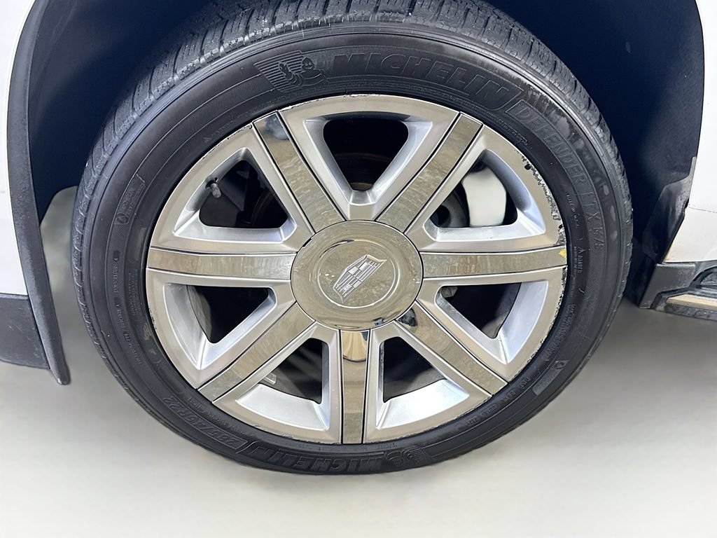 Used 2018 Cadillac Escalade Luxury RWD image 42