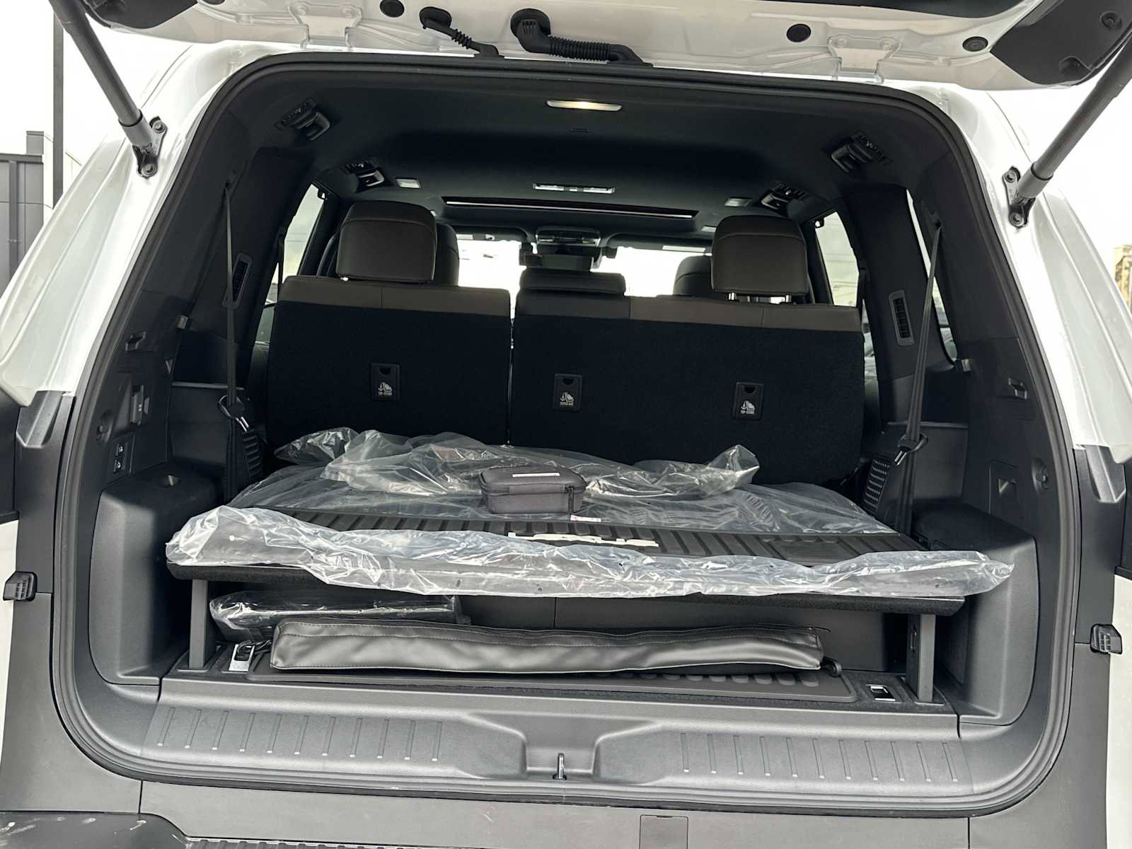 Used 2026 Lexus LX 700h Overtrail image 24