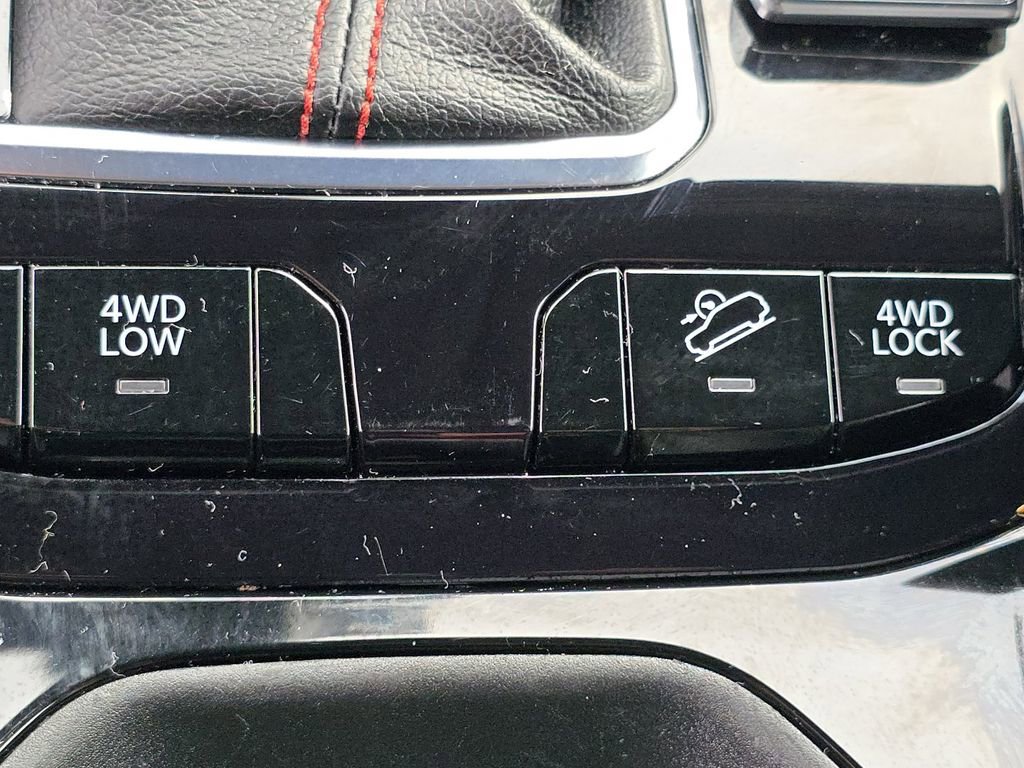 Used 2022 Jeep Compass Trailhawk image 30