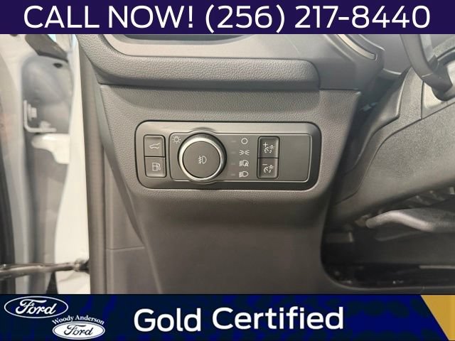Used 2025 Ford Escape SE FWD image 21