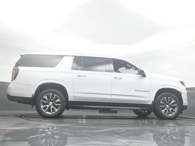 Used 2023 Chevrolet Suburban LT w/ LT Signature Plus Package AWD/4WD image 52