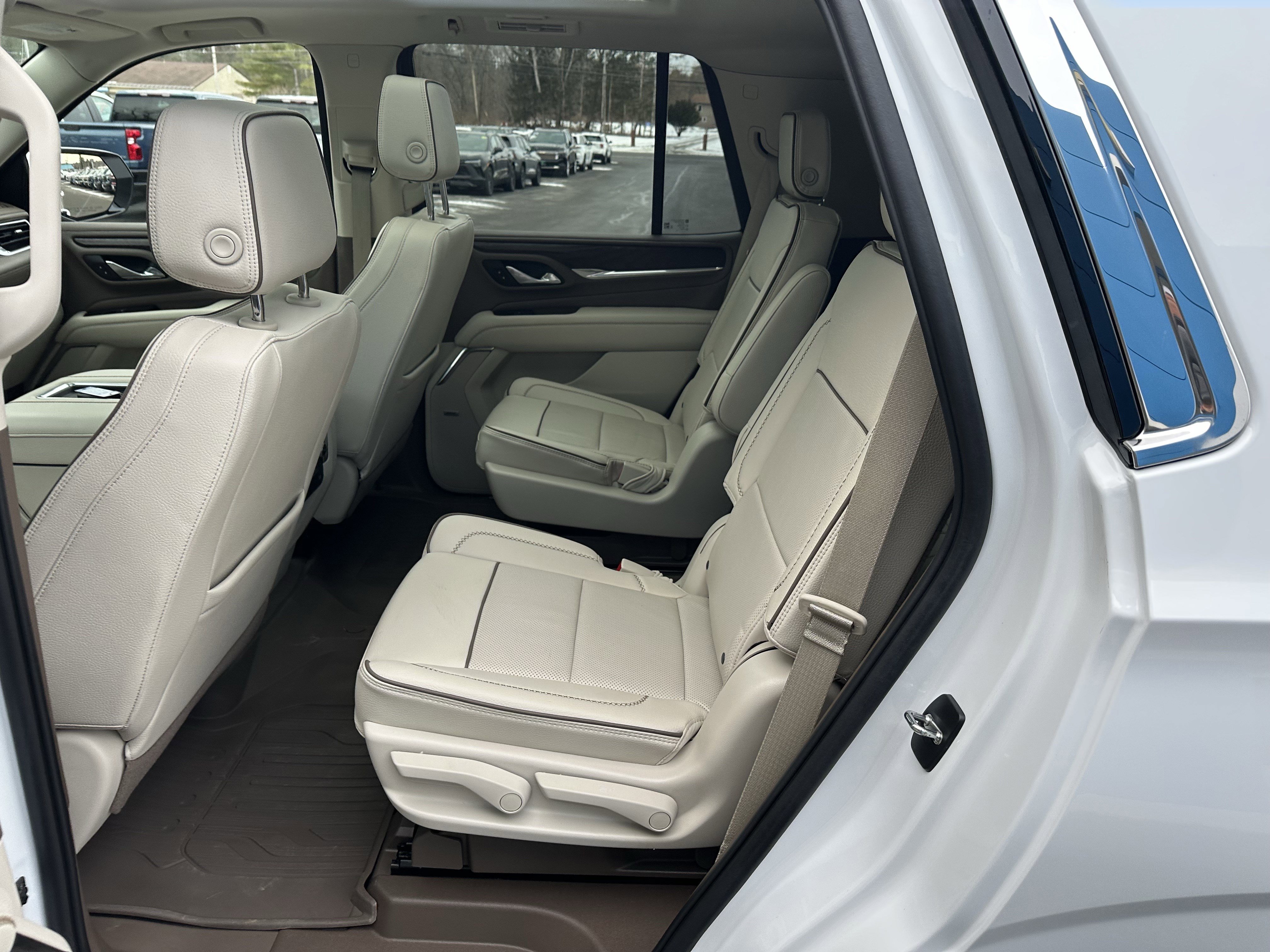 Certified 2023 GMC Yukon Denali w/ Max Trailering Package image 8