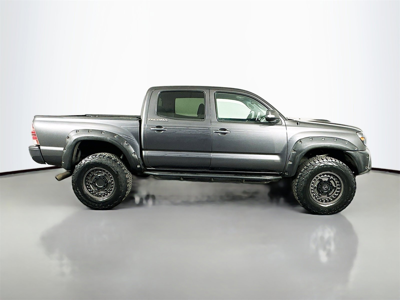 Used 2013 Toyota Tacoma Base w/ TRD Sport Pkg image 8