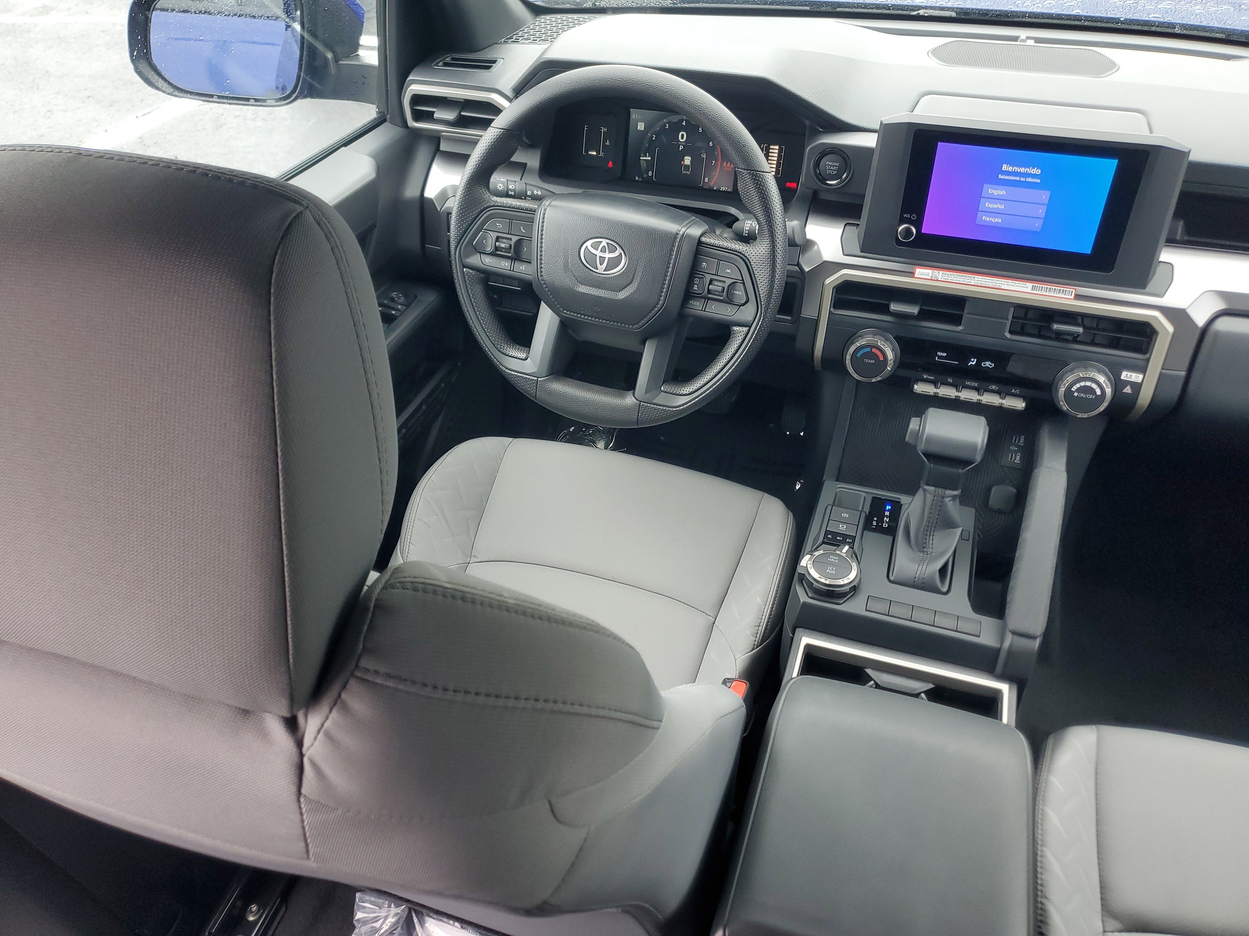 Used 2025 Toyota Tacoma SR5 image 15