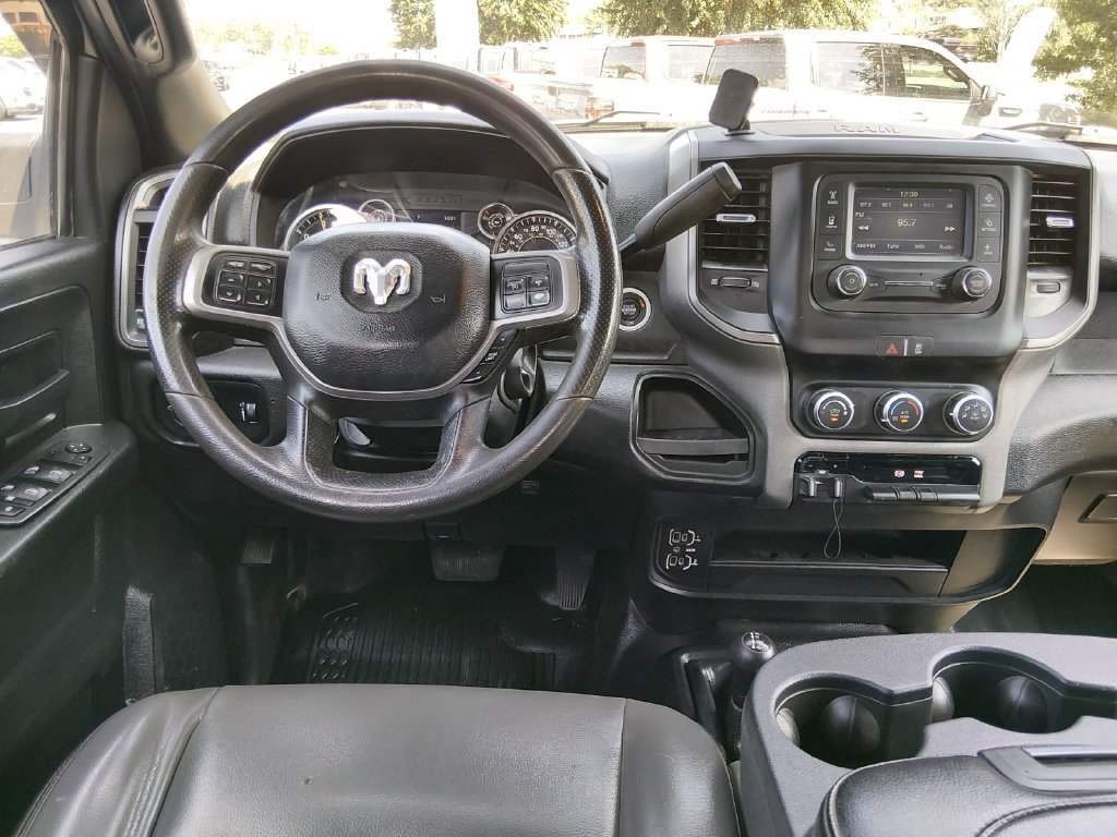 Used 2022 RAM 3500 Tradesman AWD/4WD image 11