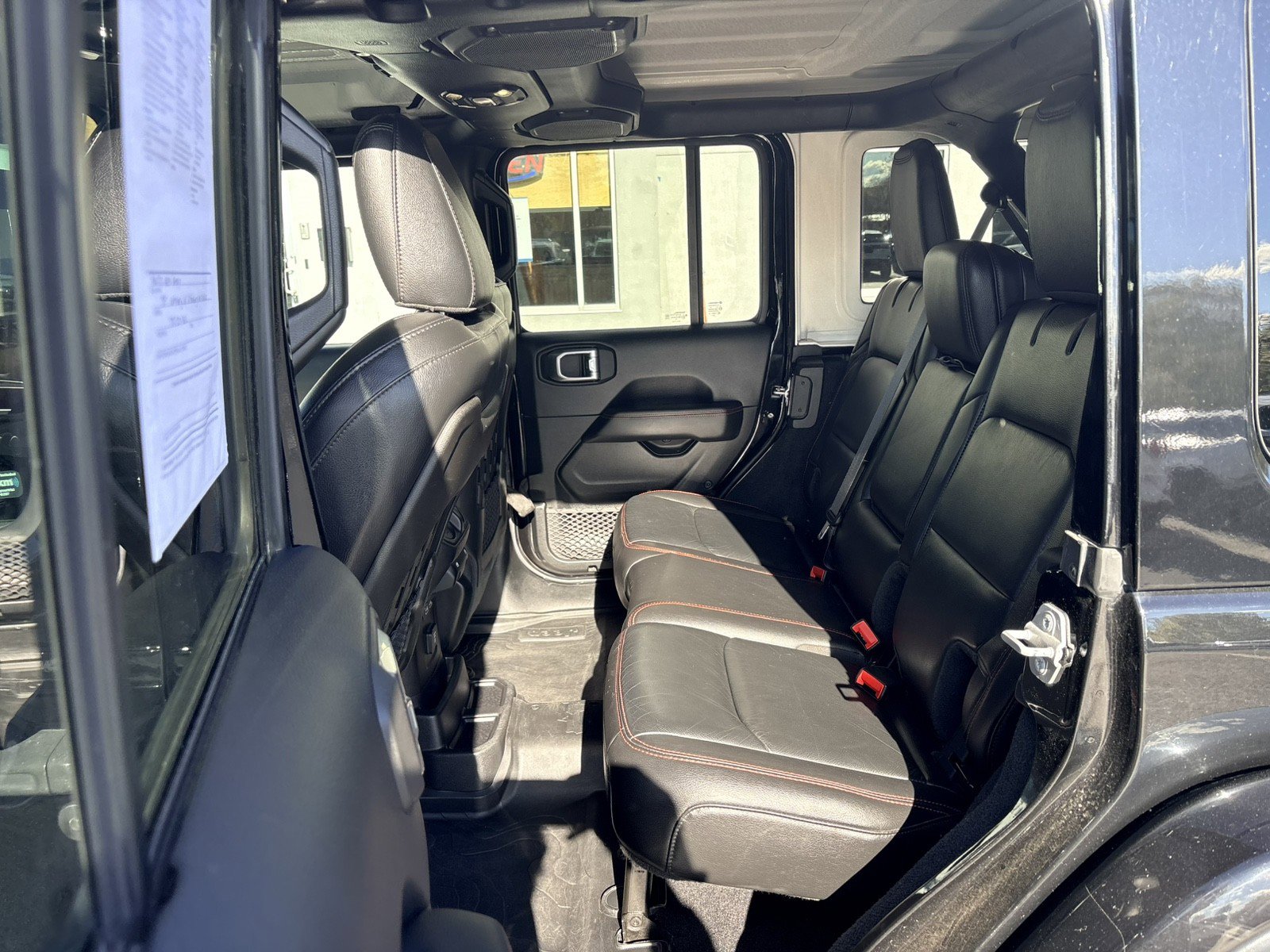 Used 2019 Jeep Wrangler Unlimited Rubicon AWD/4WD image 17