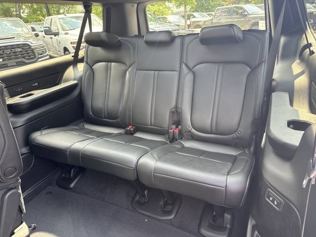 New 2026 Jeep Grand Wagoneer L Limited AWD/4WD image 24