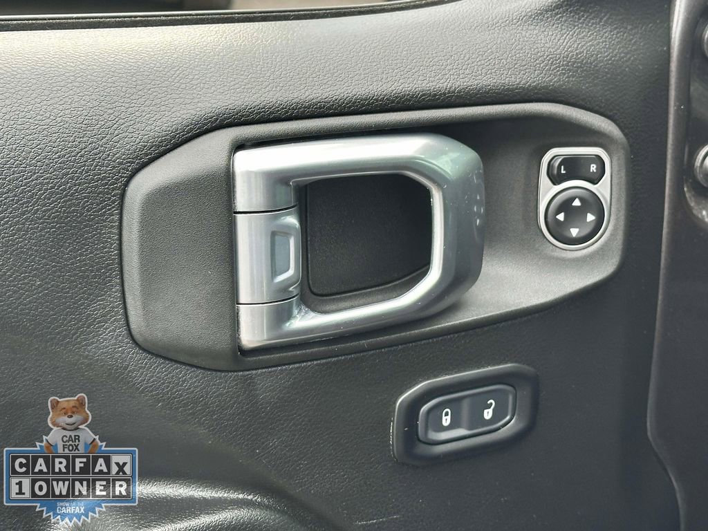 Used 2023 Jeep Wrangler Unlimited image 19