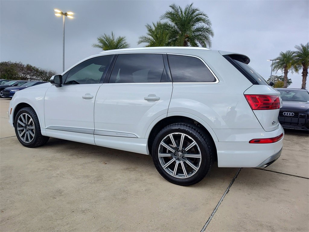 Used 2017 Audi Q7 3.0T Premium Plus image 5