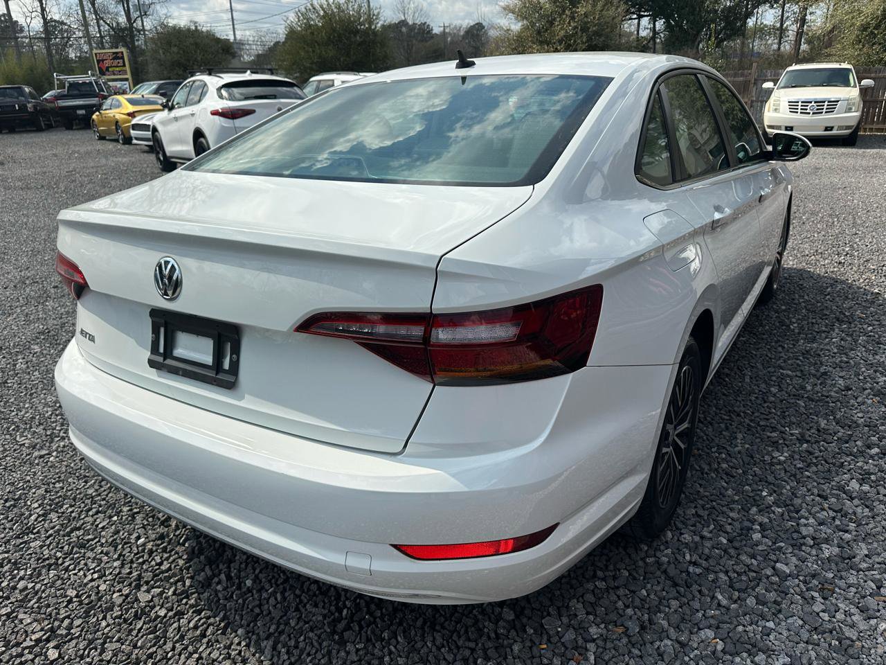 Used 2019 Volkswagen Jetta SE image 8