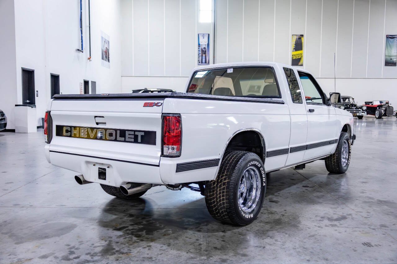 Used 1993 Chevrolet S10 Pickup 2WD Extended Cab image 7