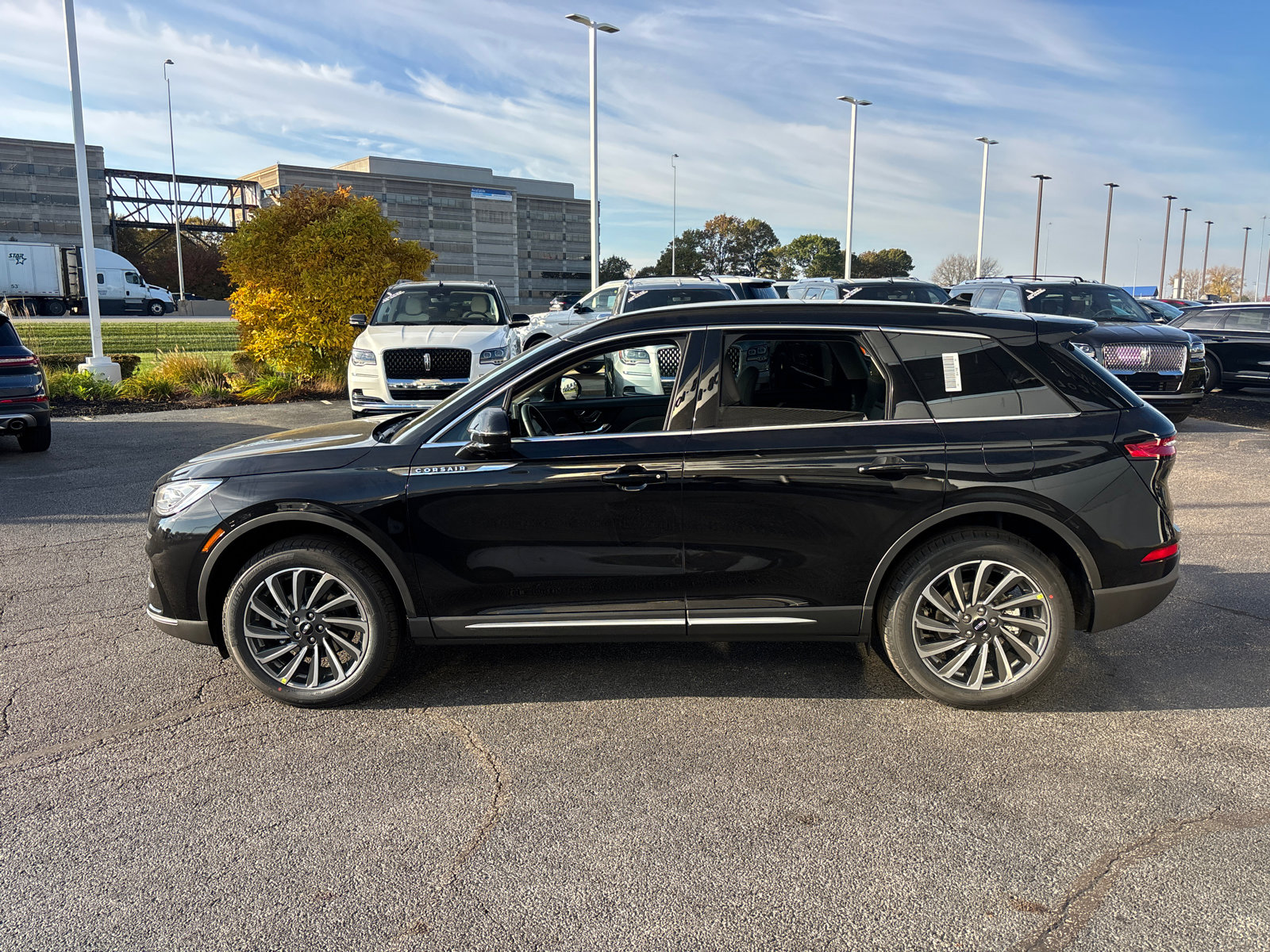 New 2026 Lincoln Corsair Reserve image 4