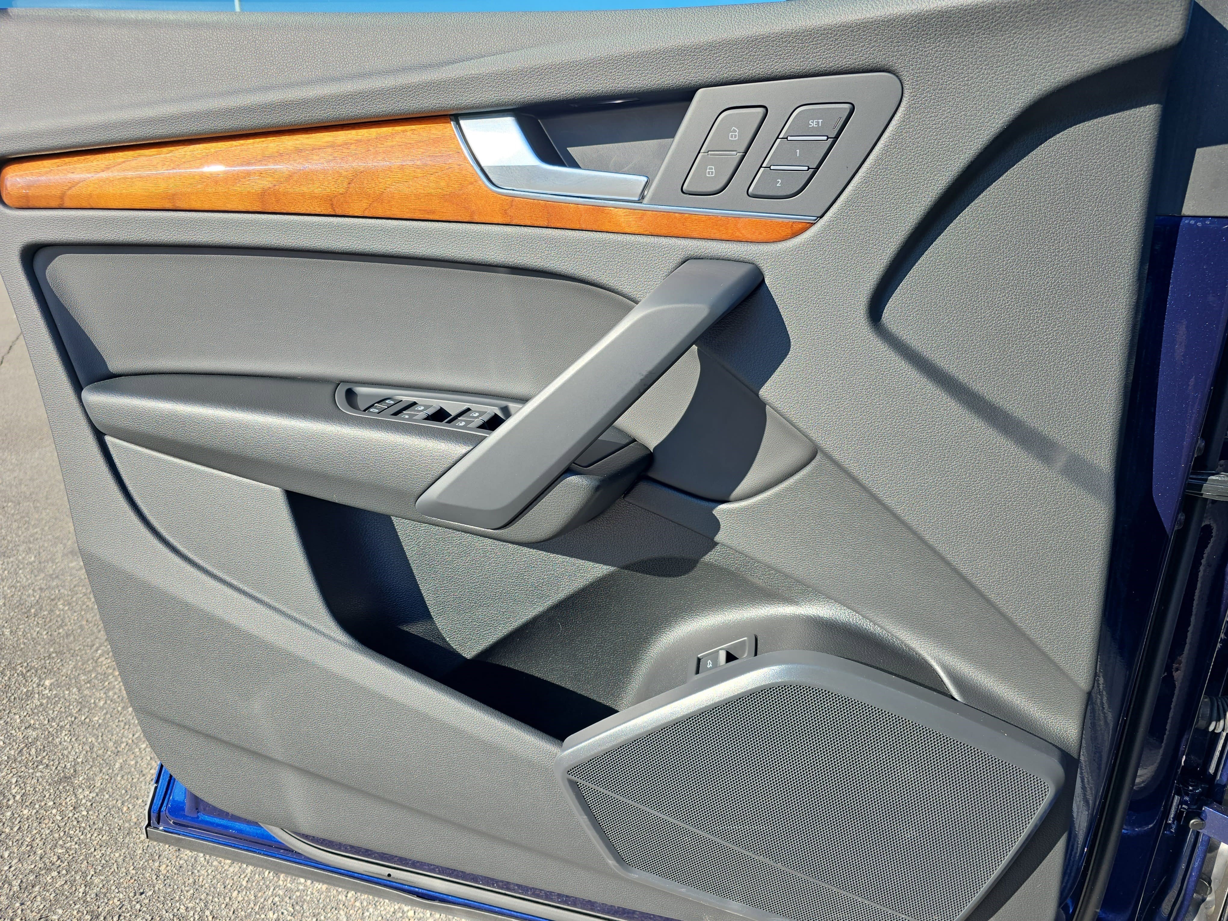 Certified 2023 Audi Q5 2.0T Premium w/ Convenience Package image 25