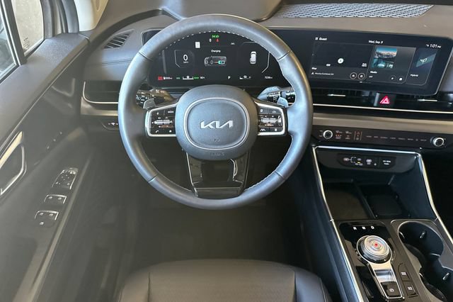 Used 2026 Kia Carnival SX Prestige FWD image 13