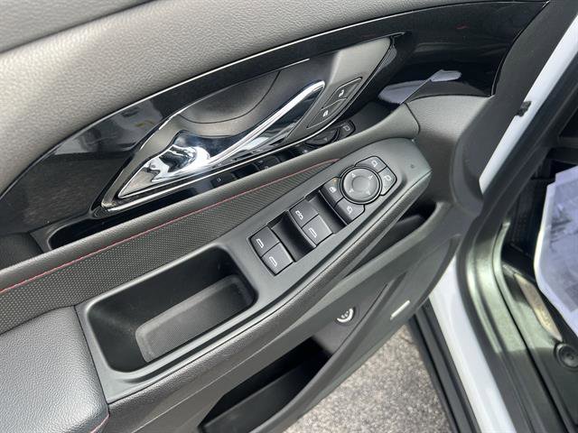 Certified 2023 Chevrolet Traverse RS w/ LPO, Floor Liner Package image 15