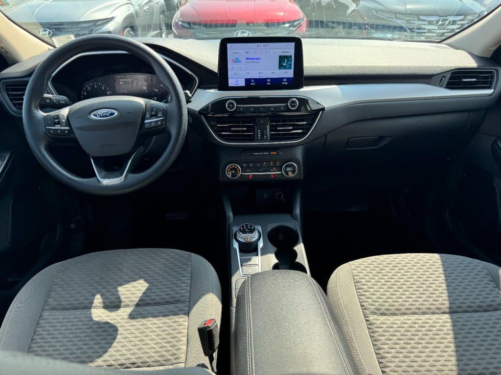 Used 2020 Ford Escape SE FWD image 11