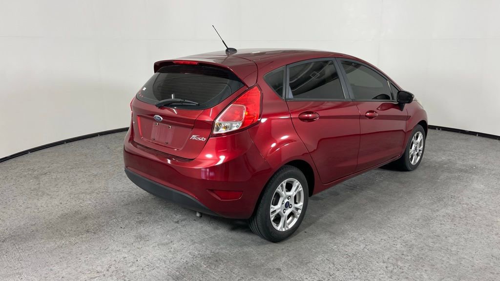 Used 2016 Ford Fiesta SE image 7