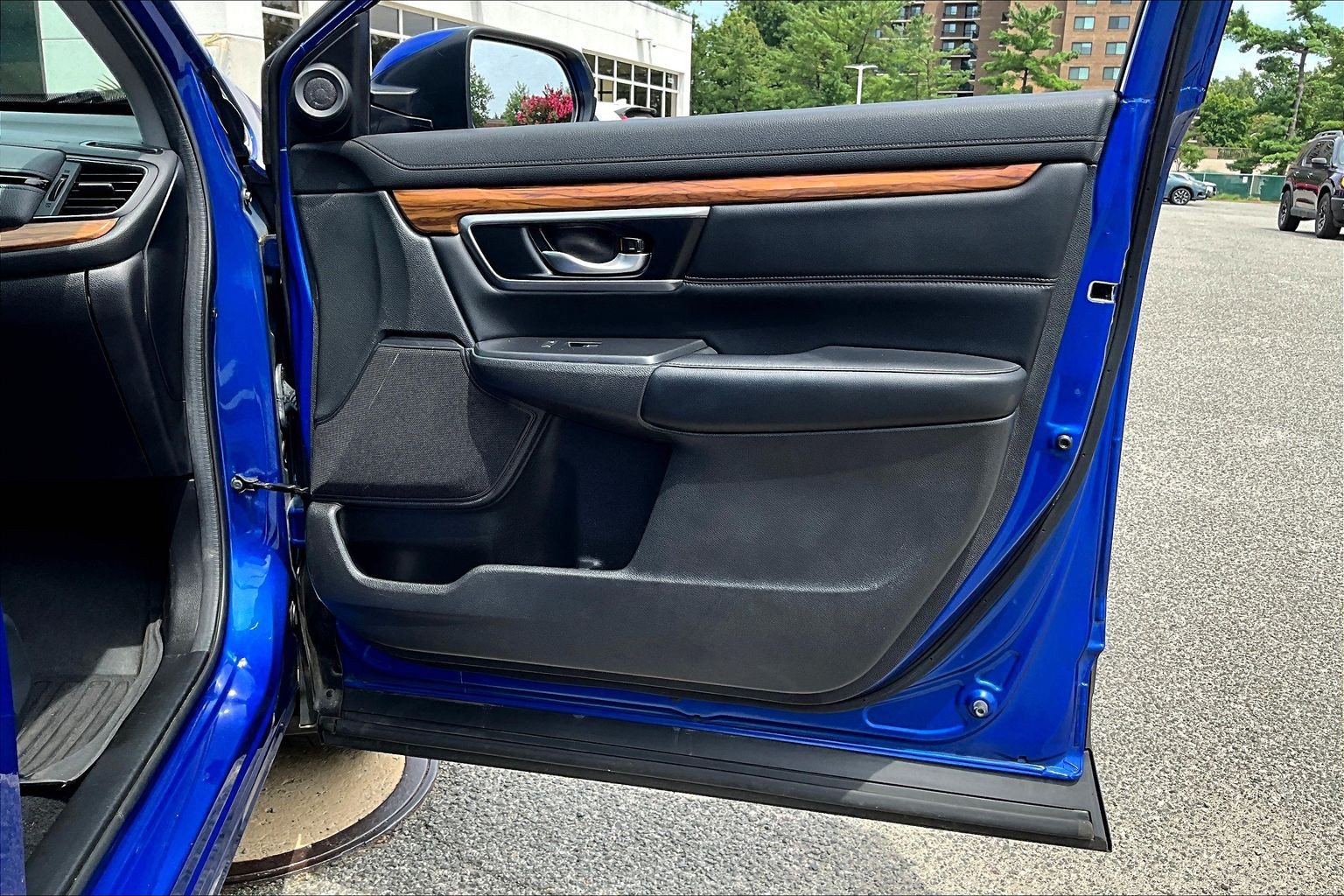 Used 2021 Honda CR-V EX-L image 19