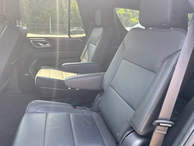 Used 2024 Chevrolet Tahoe Z71 w/ Luxury Package AWD/4WD image 14