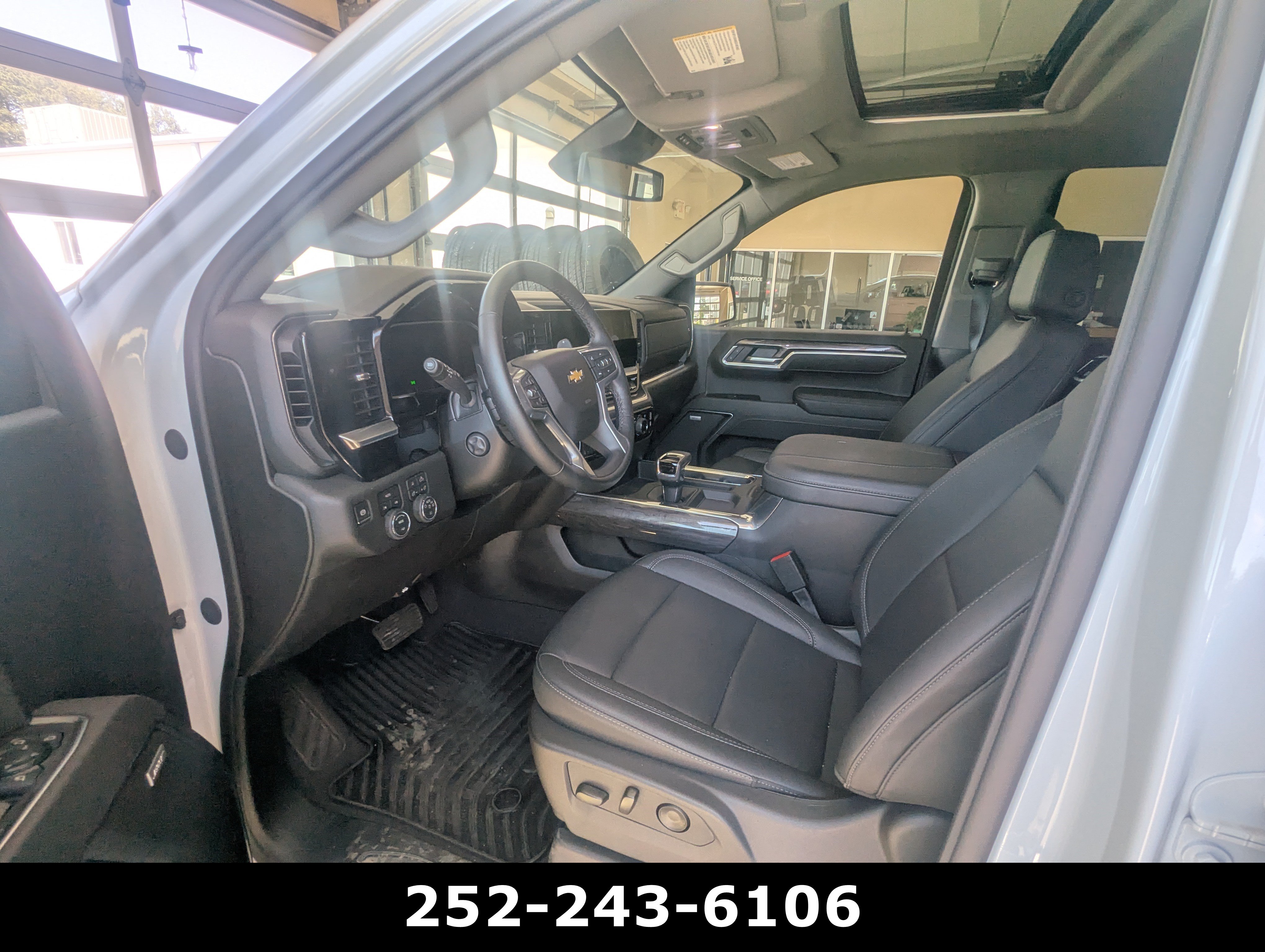 Used 2026 Chevrolet Silverado 1500 LTZ w/ LTZ Convenience Package II AWD/4WD image 11